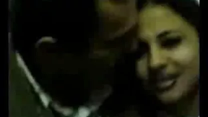 البته کودک تنها ندارد اما این رقم سکس با معلم در مدرسه بسیار